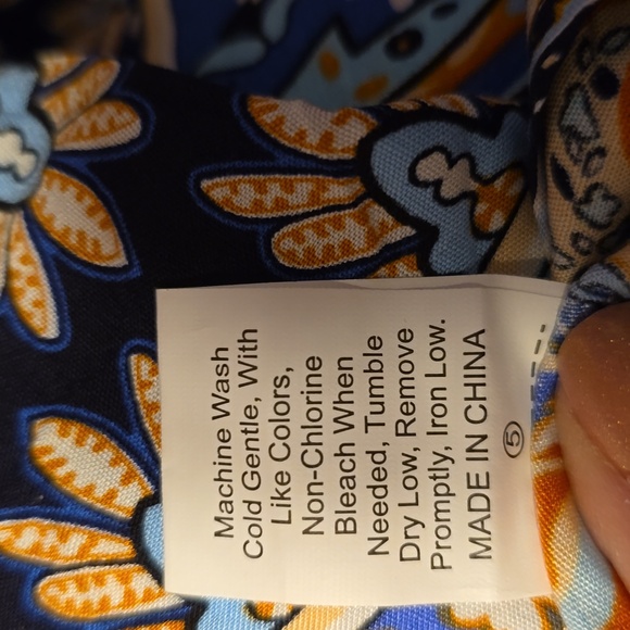 Short Sleeved Colorful Top - Picture 5 of 5